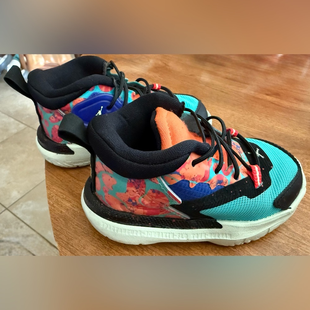 Jordan Kids Sneakers